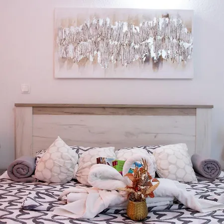 Authentic Dalmatian Treasure Homes * Orebić