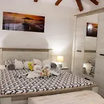 Authentic Dalmatian Treasure Homes * Orebic